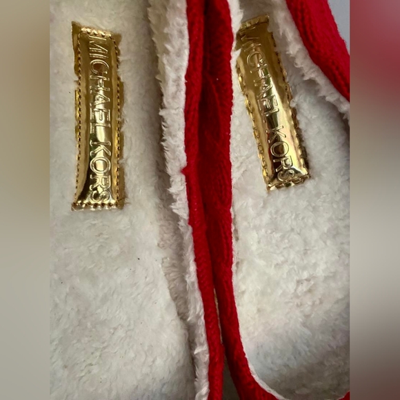 NIB, Michael Kors Womens Red Cable Knit Slip On Flats Size 8m Christmas Slippers - Picture 5 of 7